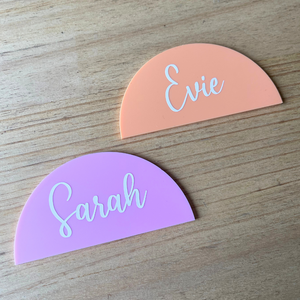 HALF CIRCLE PLACE CARDS